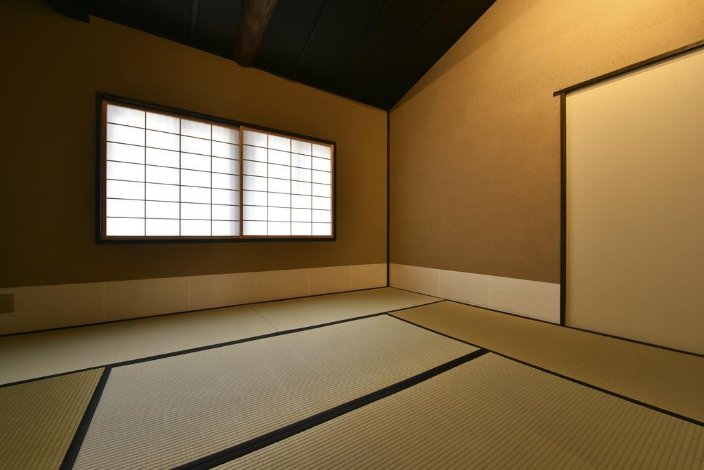 Kuraya Jurakudai * Kyoto